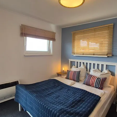 Apartment Neu Renoviertes Schwimmendes Fischland Floating