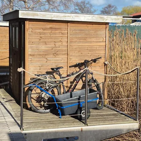 Apartamento Neu Renoviertes Schwimmendes Fischland Floating Barth